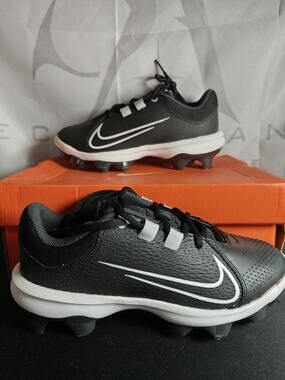 Nike $70 Women's Size 6 Hyperdiamond 4 Pro MCS Softball Cleats NWB